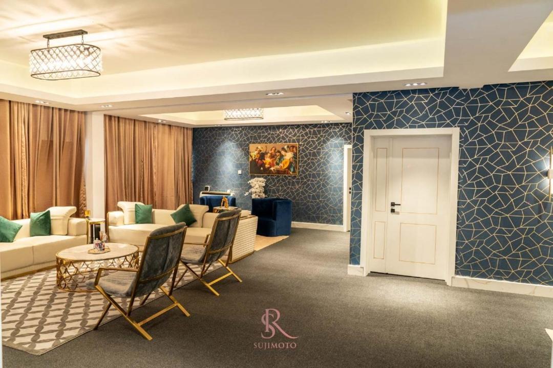 Sujimoto Residences Macdonald Lagos Exteriör bild