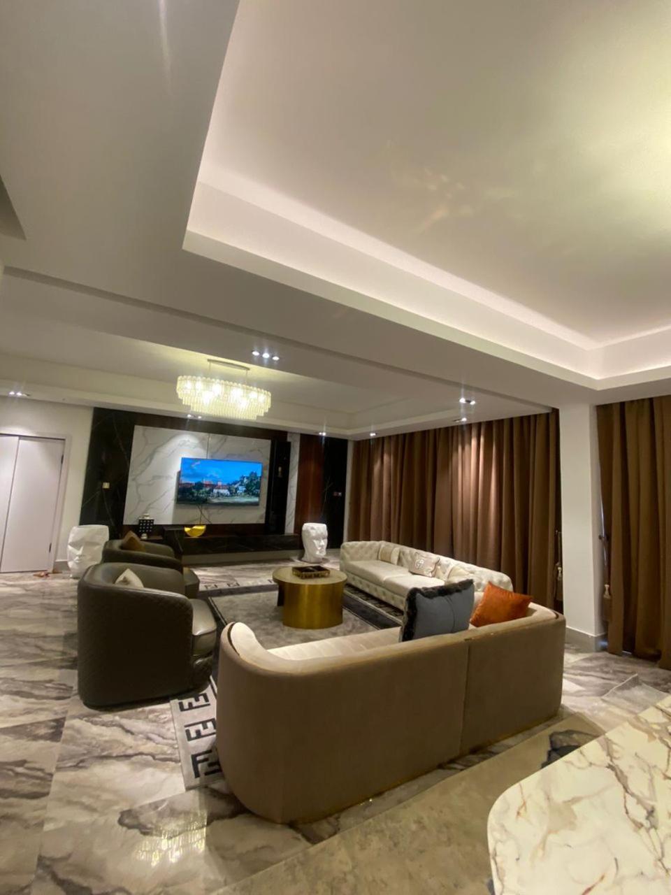 Sujimoto Residences Macdonald Lagos Exteriör bild